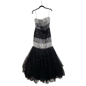 NIGHT MOVES Strapless Mermaid Fit and Flare Sequin Tulle Black Silver - 14 - NWT
